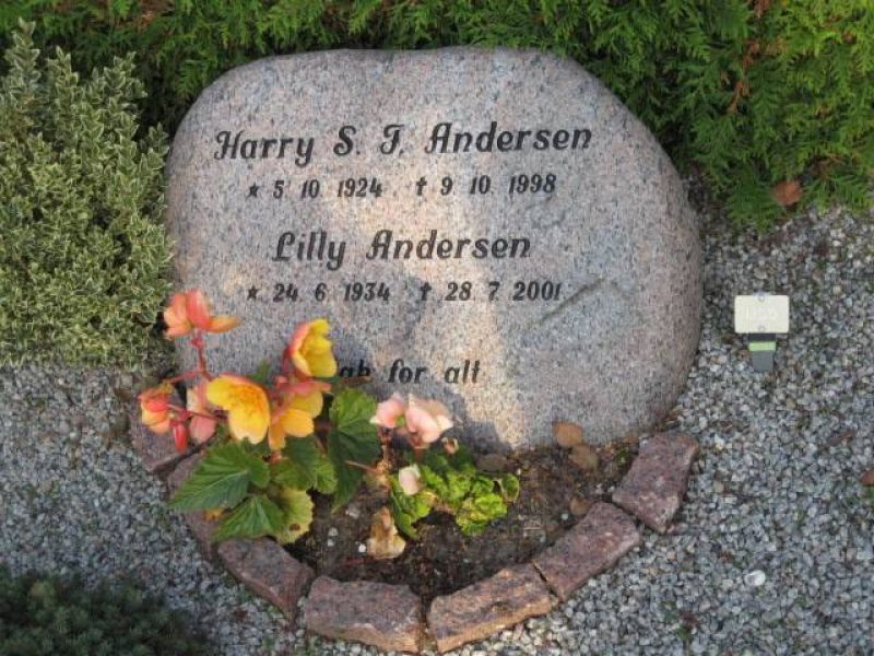 Lilly Andersen   .jpg